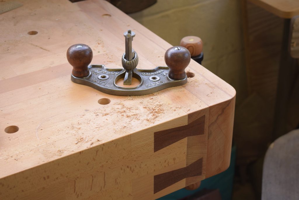 Stanley Hand router of Workbench