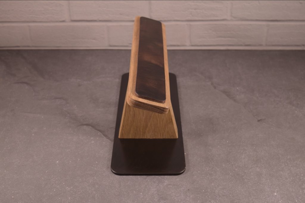 Watch Stand Style and Panache